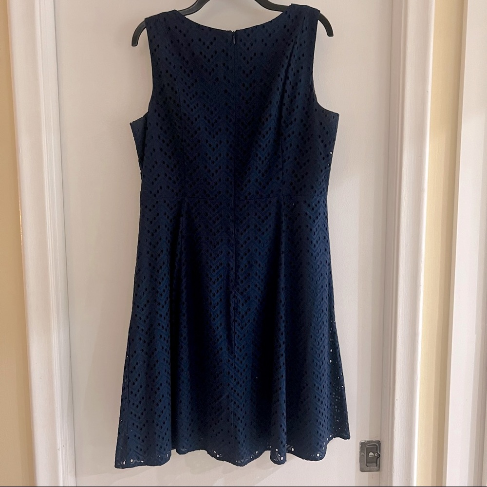 Liz Claiborne Navy Blue Sleeveless Dress - Picture 5 of 7